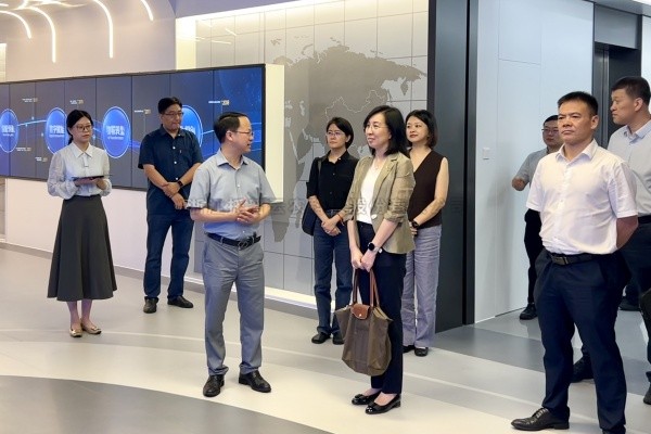 科技部國際合作司副司長莊嘉一行蒞臨茄子视频污免费观看調研考察