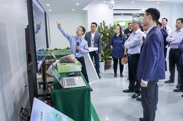 全國人大常委會副委員長丁仲禮蒞臨茄子视频污免费观看考察調研